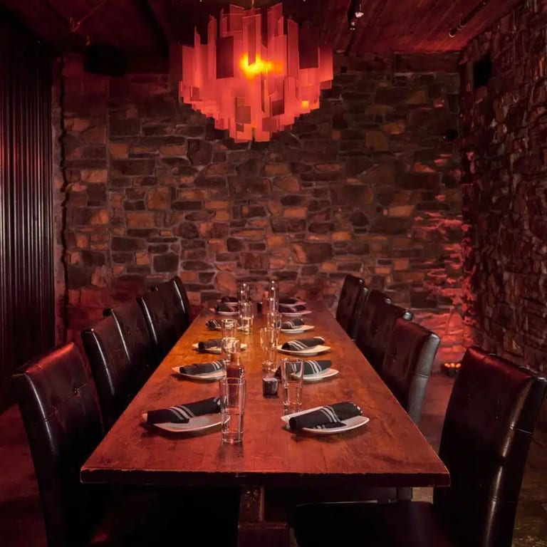 WINE ROOM